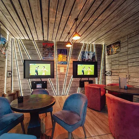 Dolina Wikingow Urnes 08 شكلارسكا بوريبا