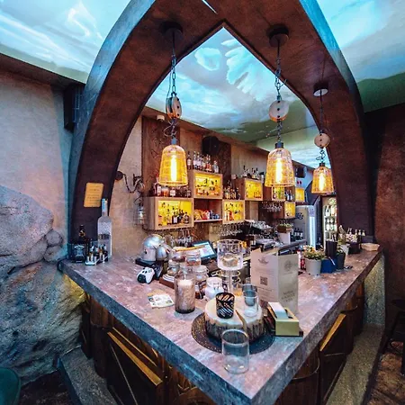 Dolina Wikingow Urnes 08 شكلارسكا بوريبا