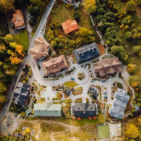 Dolina Wikingow Urnes 08 アパート